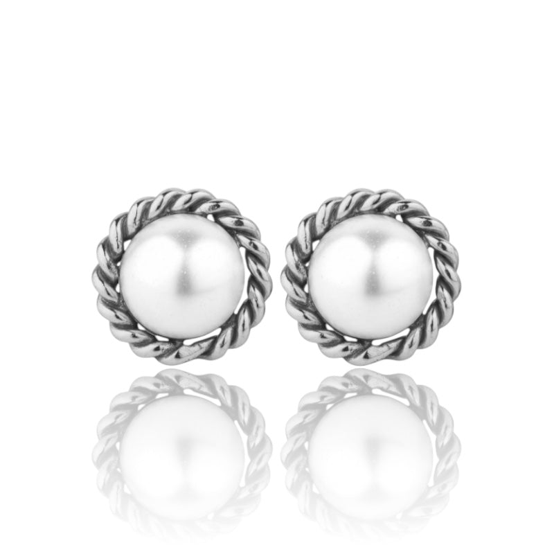 Vintage Pearl Stud Earrings