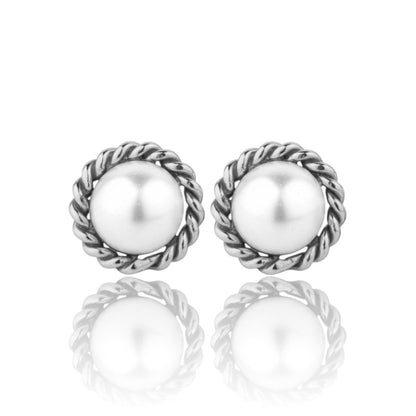 Vintage Pearl Stud Earrings