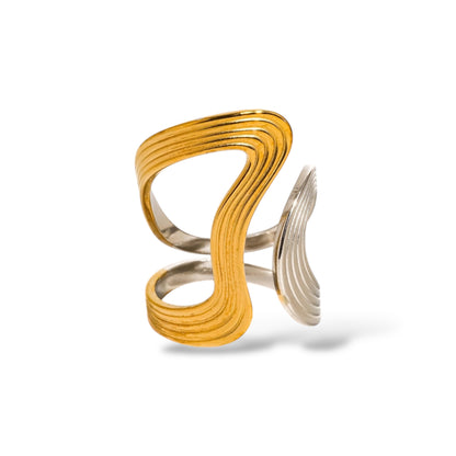 Artistic Wave Ring