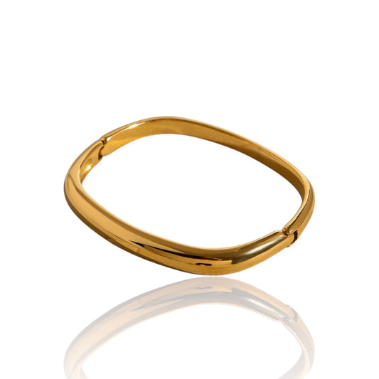 Modern Wave Bangle