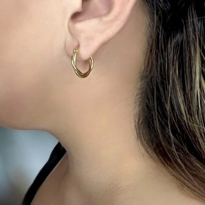 Modern Curved Hoop Earrings