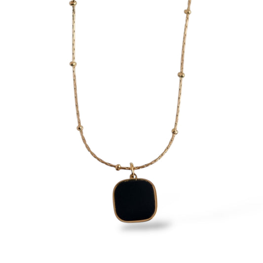 Modern Necklace With Dark Elegance